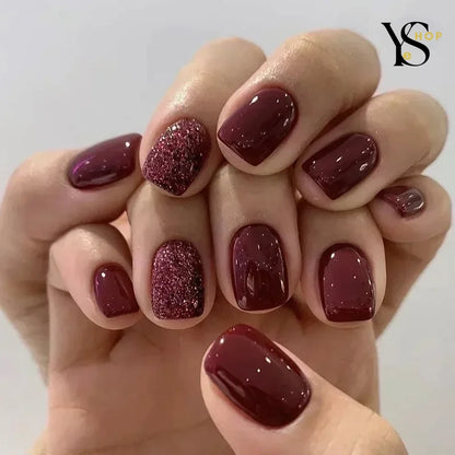 Transforma tu estilo con 24 uñas postizas de color rojo vino con purpurina: elegantes diseños cuadrados y redondos | YeuroShop