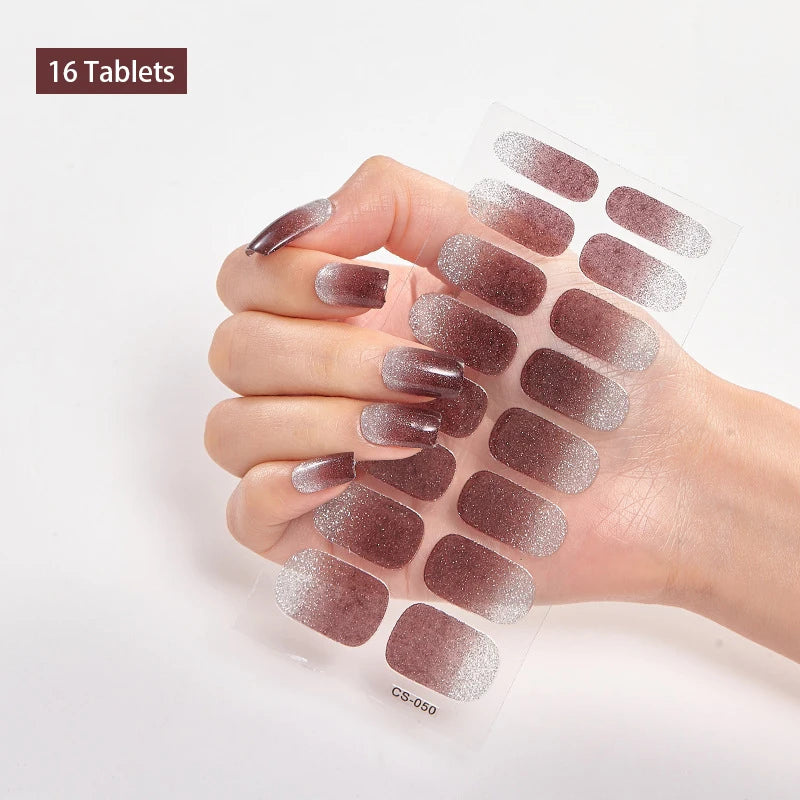 Verleihen Sie Ihren Nägeln mit unseren vollflächigen Glitzer-Nagelstickern einen Hauch von Glamour. Kreieren Sie im Handumdrehen und mühelos einen individuellen Look! | YeuroShop